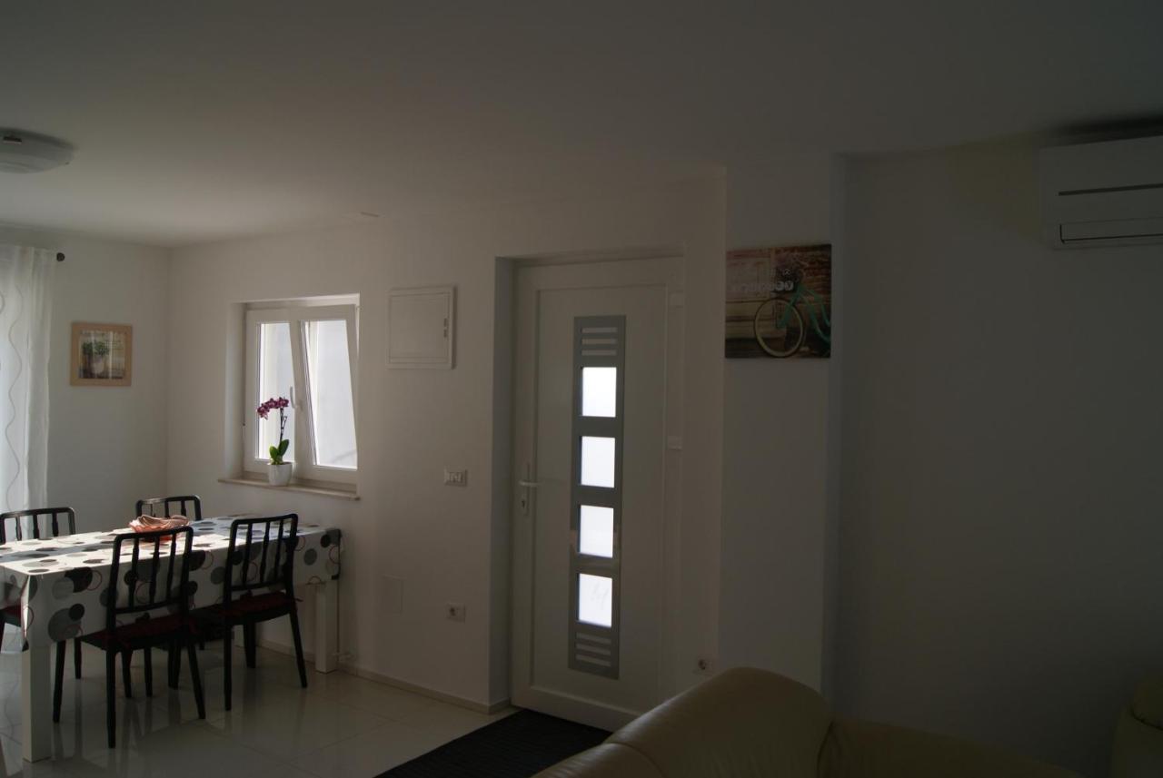 Zagar Apartment *